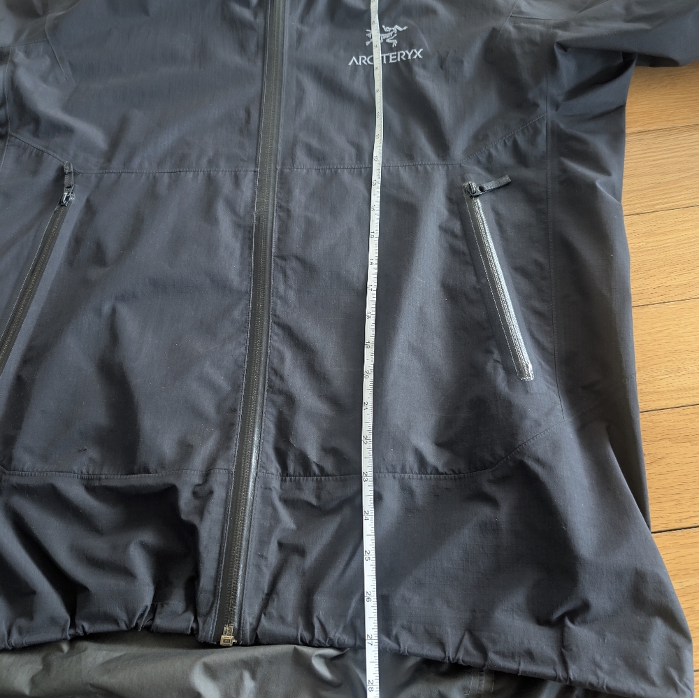 Arc'teryx Zeta SL Black Hooded Jacket Sz L Out Of Stock - Picture 8 of 9